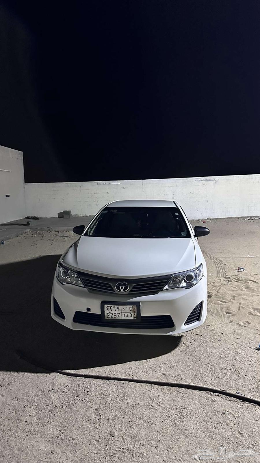 Camry with 30,000 km, real mileage, sum 40, and far from me, I need an agency63759413188354111