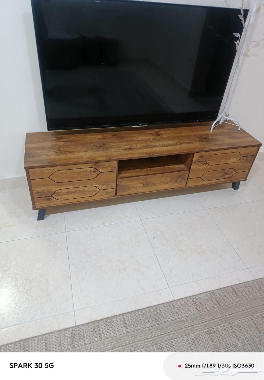 TV table, one large and four small tables63699307944322110
