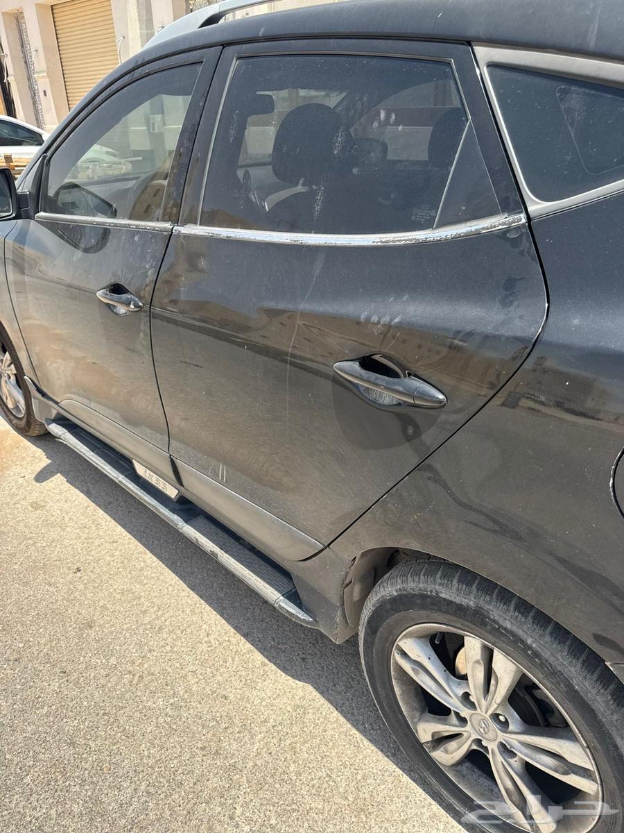 Tucson black color, its engine and components are all excellent63758805207041110