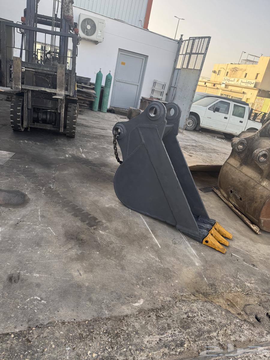 Excavator bucket 40 and 60 and all sizes available on request, new custom-made63757221923329114