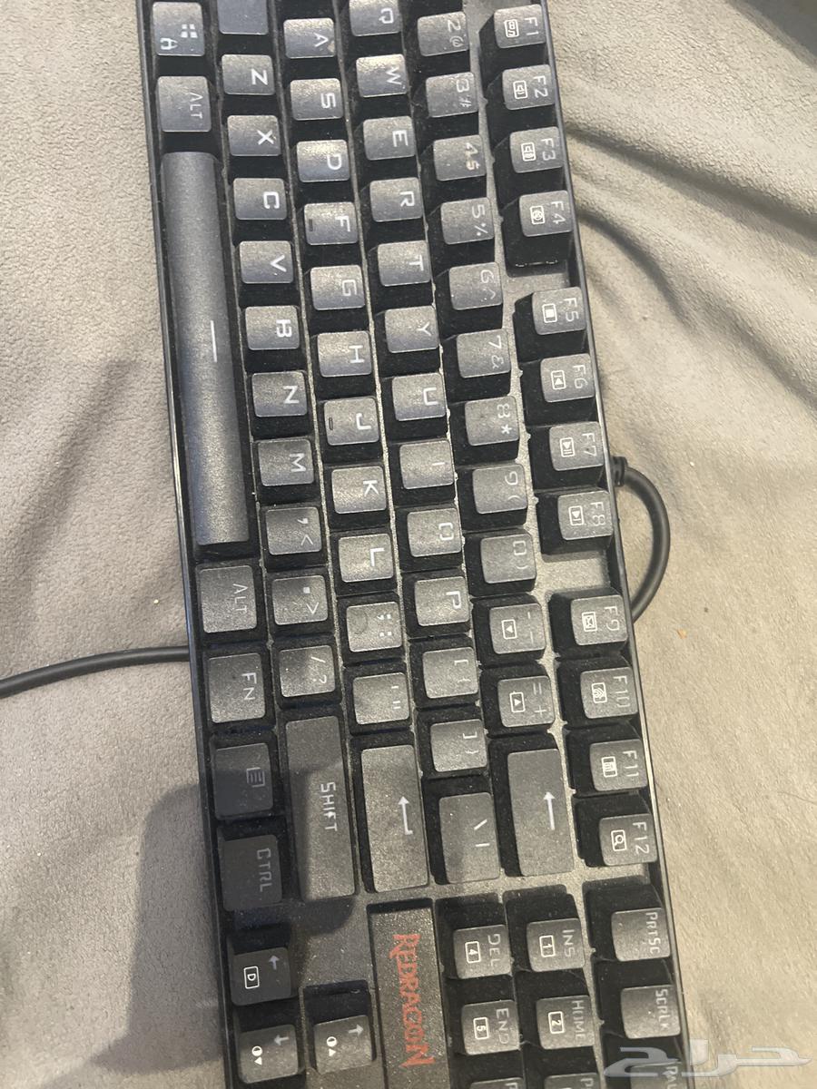Redragon keyboard and Infinite Ark mouse and Infinite Ark mouse pad63699418973057110