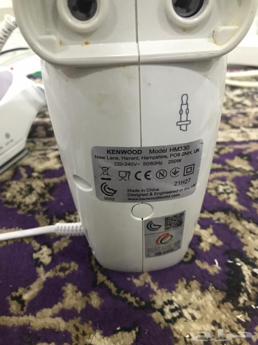 خلاط ومكواة كوايه اجهزه كهربائيه السعر 150 جميعها63699515981057114