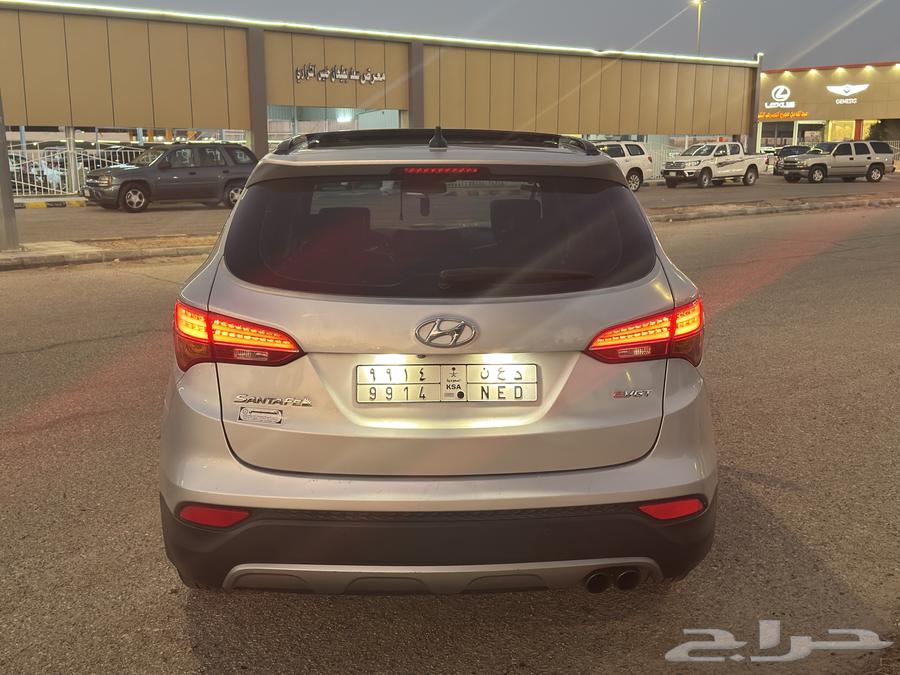 Hyundai Santa Fe 2014 fully loaded63744117584643113