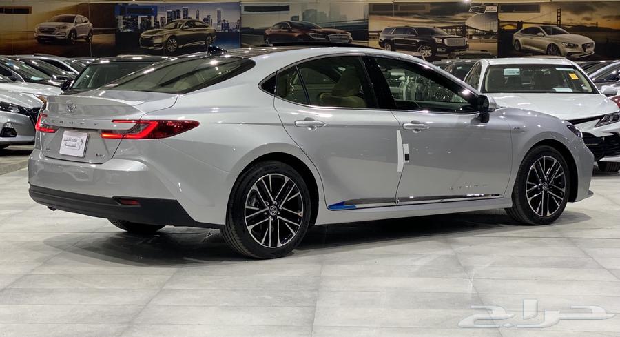 Toyota Camry Hybrid 202563756343184771114