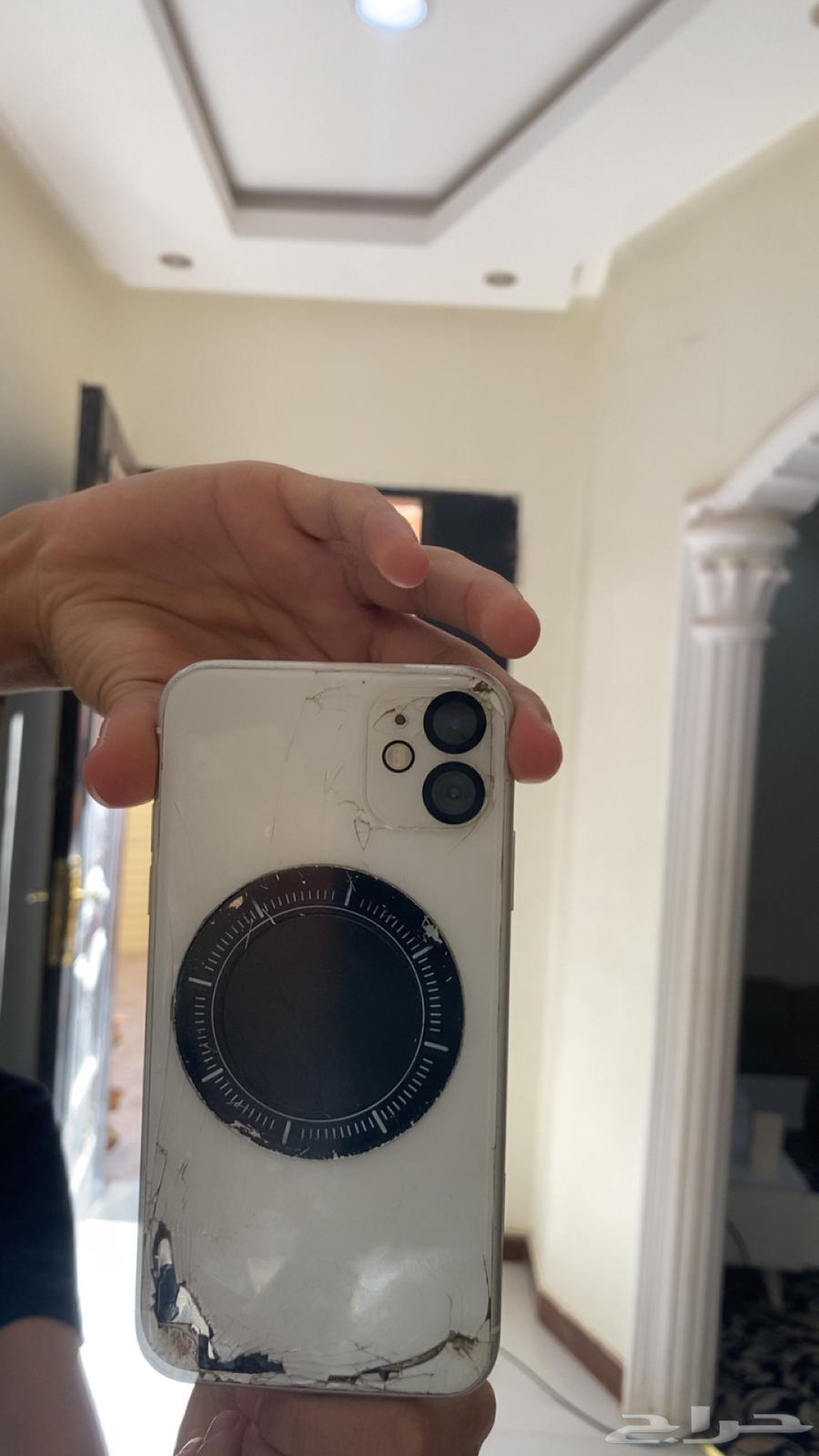 ايفون 11 للبيع63704041452675110