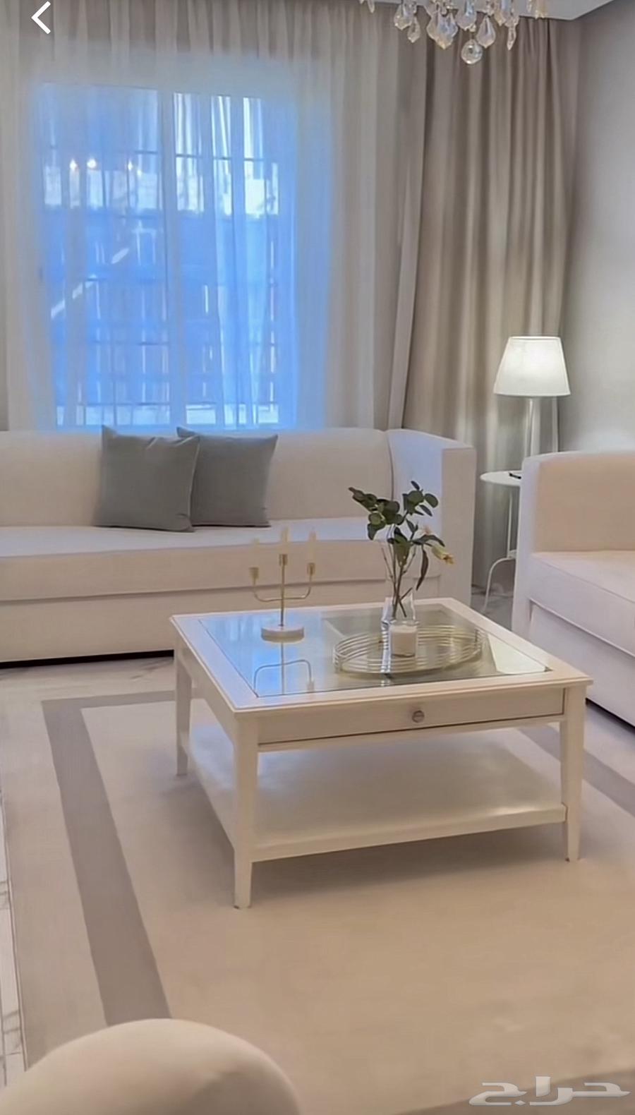 IKEA table63699533015681110
