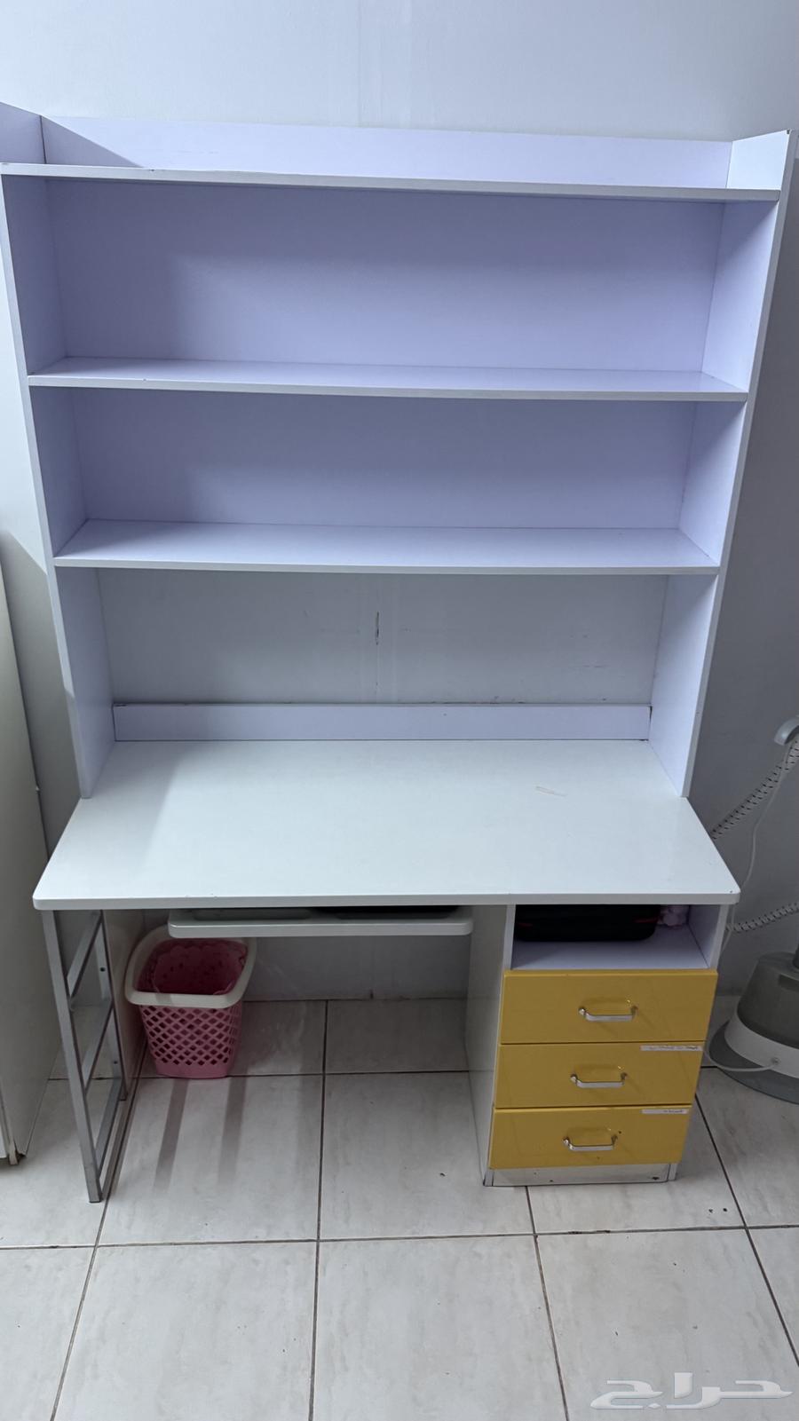 Study or computer desk63700001057027111