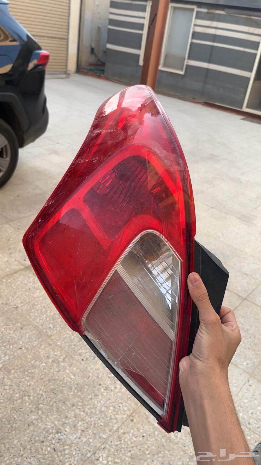 Two original left-side headlights from model 13 to 24, price per unit 50 for two 10063763051552002112
