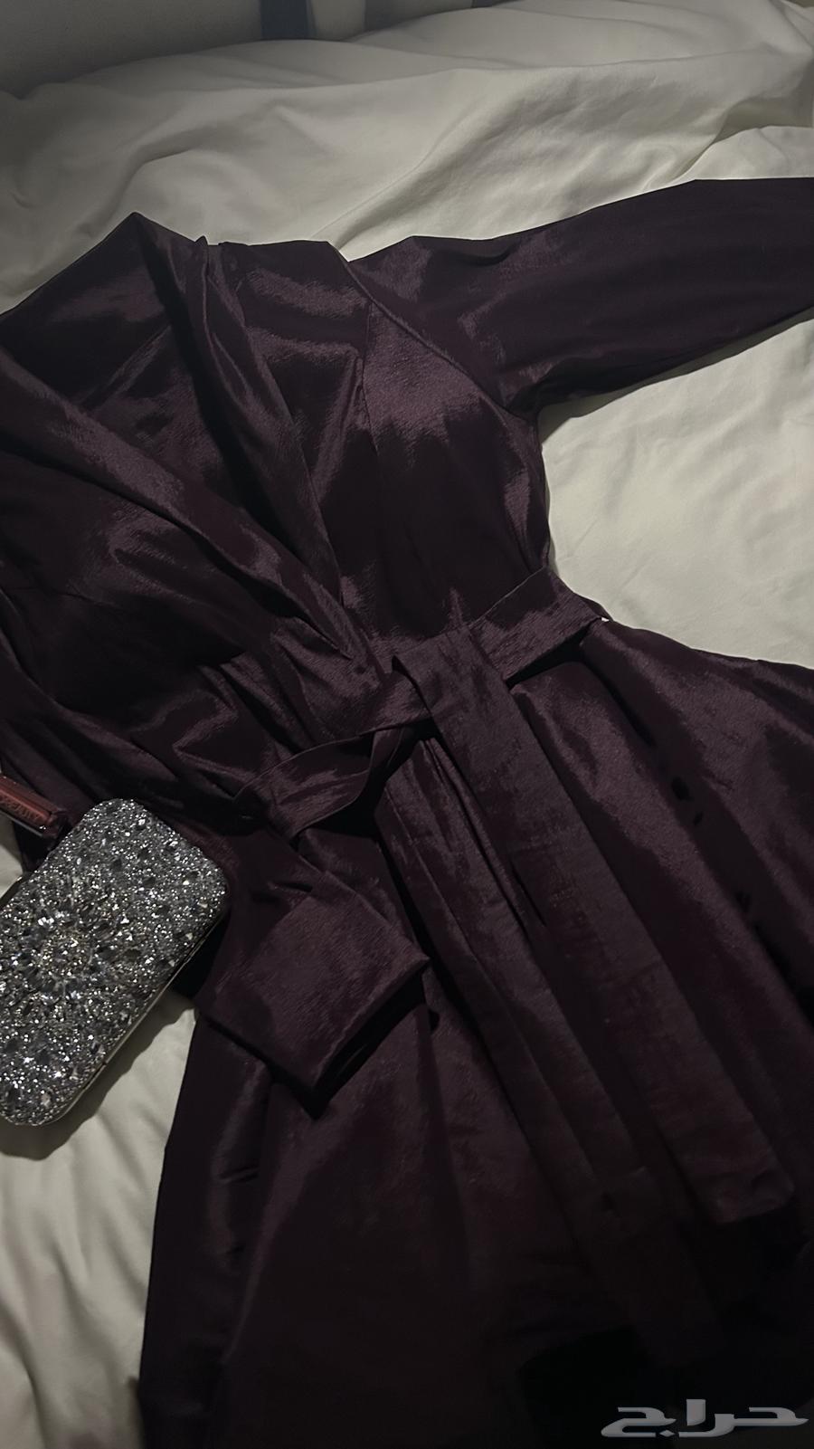 فستان عنابي عودي63703238524930110