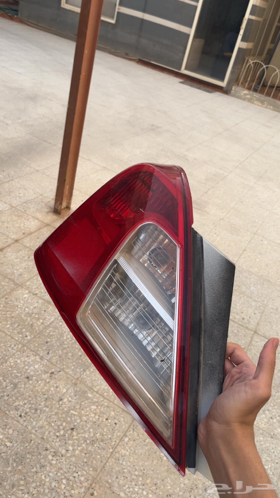 Two original left-side headlights from model 13 to 24, price per unit 50 for two 10063763051552002110