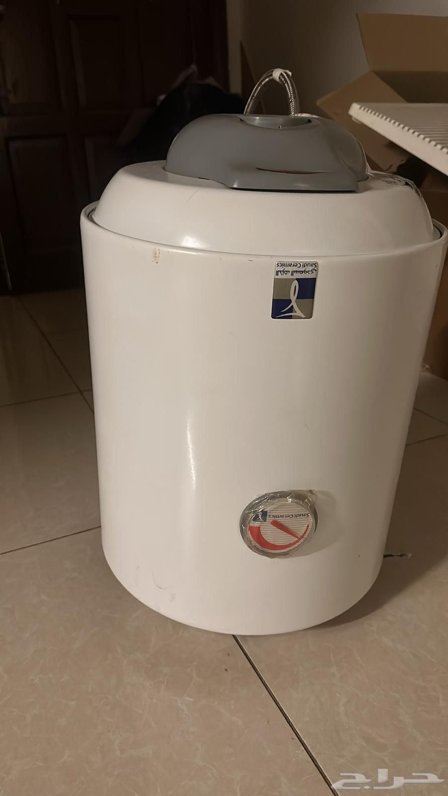 سخان ماء مستعمل جديد63706475261699111