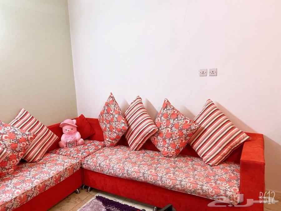 كنب نظيف وسرير اطفال للبيع63700459358977112