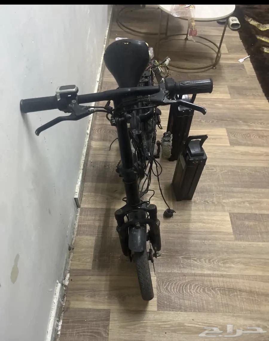 سكوتر للبيع و بطاريتين على السوم63702880095107112