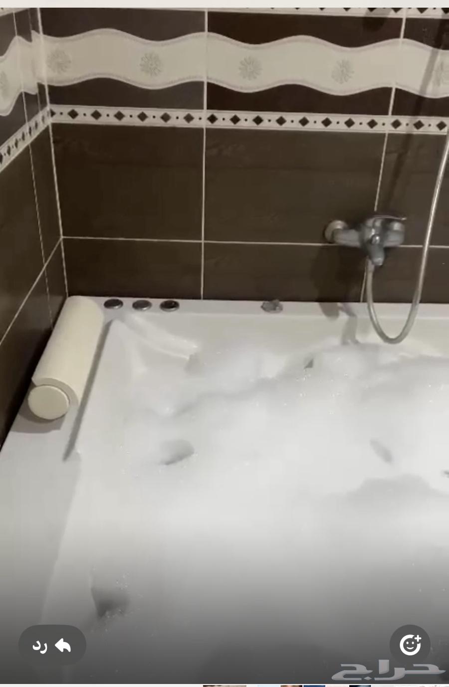 جاكوزي للبيع بسعر مغري ومكنسة غسيل الكنبات63699634288258110