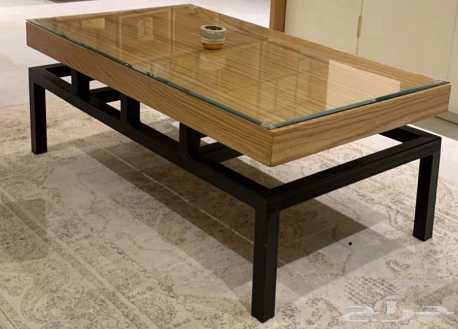 Shelves and coffee table63700365902849110