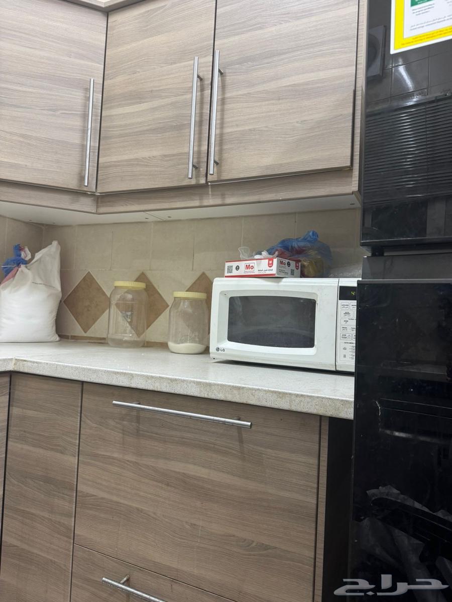 مطبخ شبه الجديد واستعمال نضيف63705653786371110