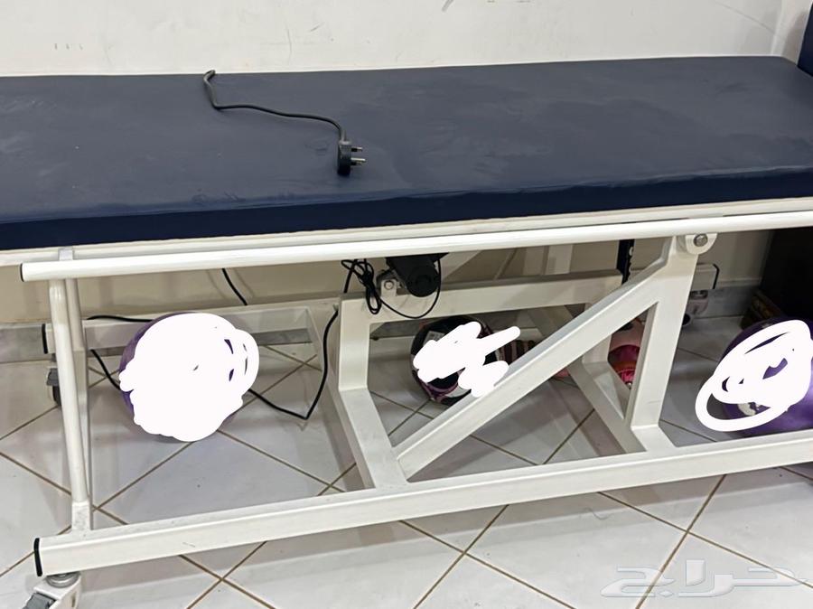 سرير يساعد المرضى طريحين الفراش63699534010369110