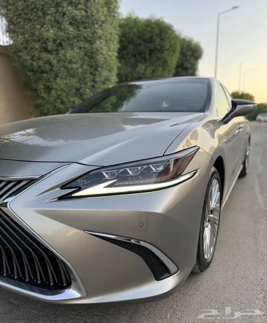 Lexus ES 2020 DD63779663126785113