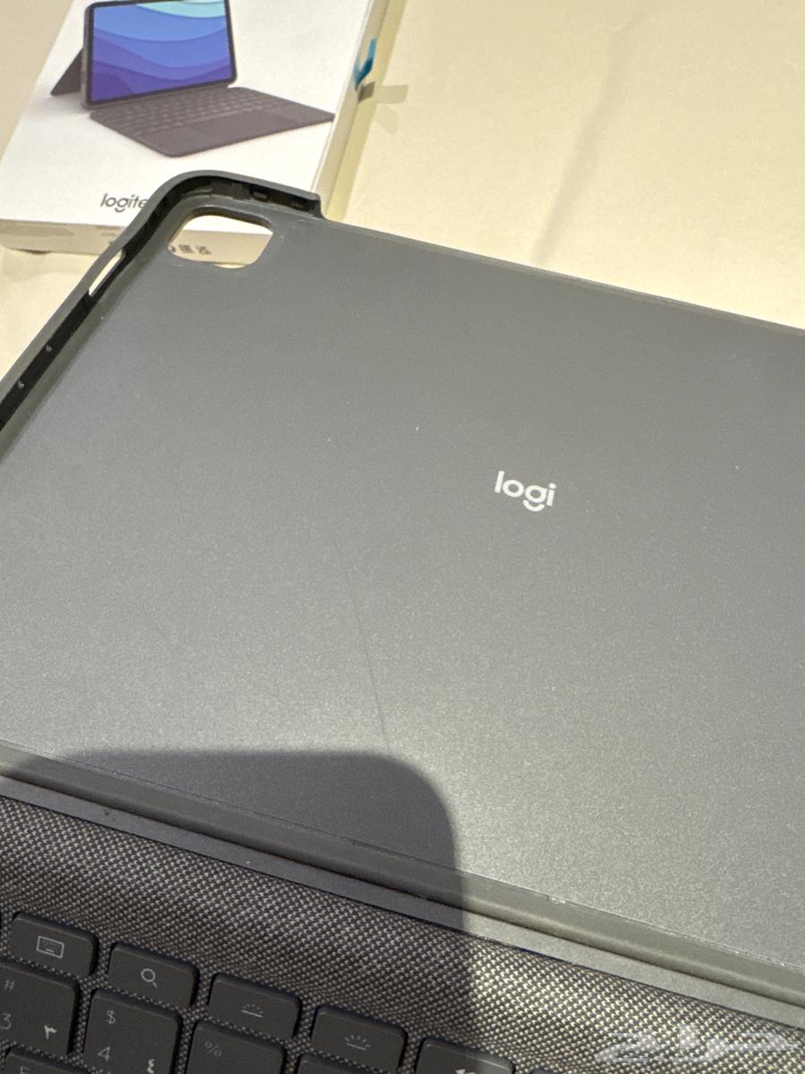 Logitech COMBO TOUCH Keyboard for iPad Pro 2020 202163699622923651111