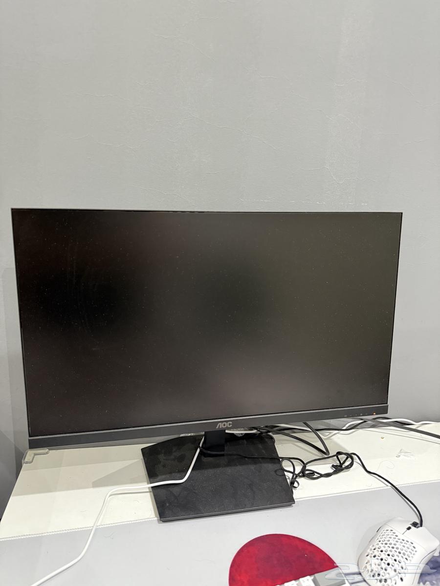 Screen for sale, mouse and keyboard for sale, used for only 5 months63699630253953113