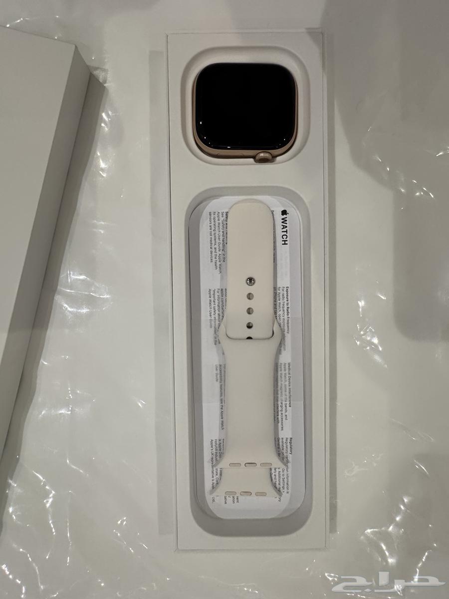 ساعه أبل (شبه جديده)63705357204097111