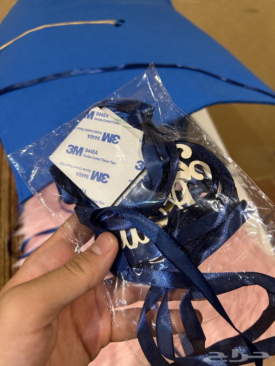 Selling a car decoration for graduation, used once, brand new63701879330562111