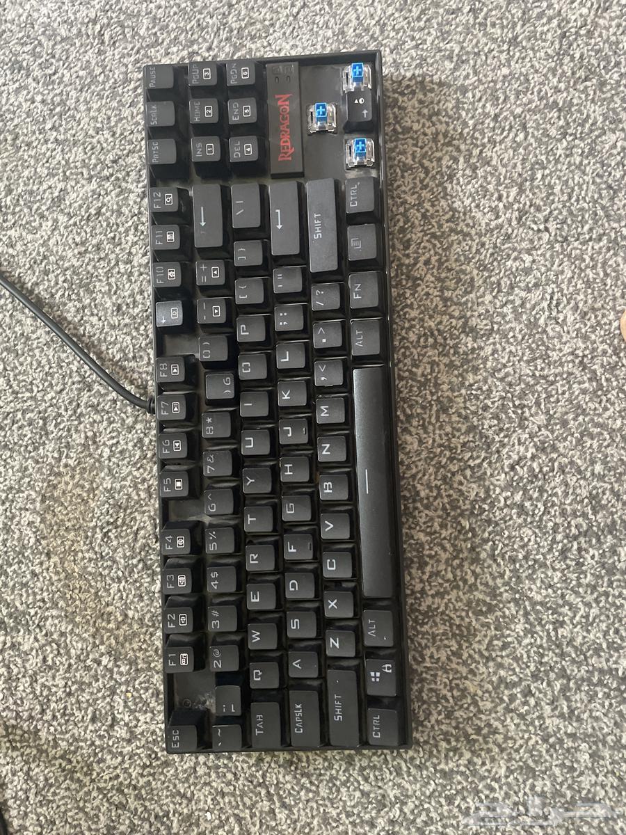 PS4 and 500GB Mousepad, plus Razer Mouse and Red Dragon Keyboard63699723952002110