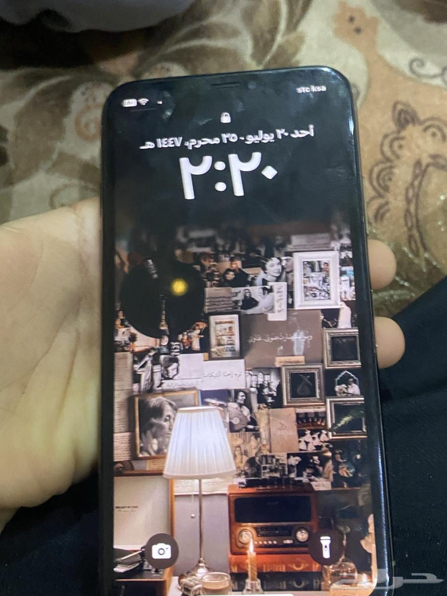 ايفون اكس إس مكسور من ورا  البطاريه 78 ماقد دخل صيانه63699630679425110