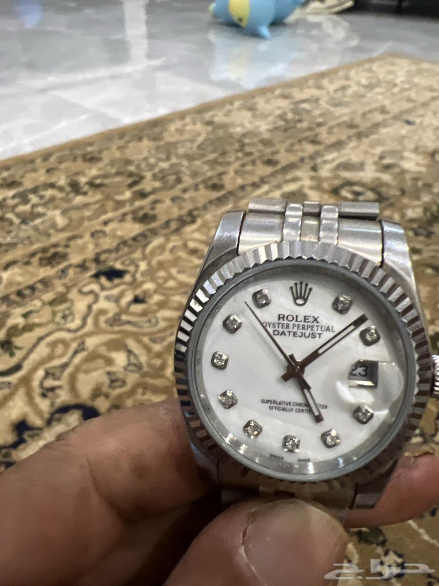 A nearly new Rolex watch that only needs a battery63702970418946112