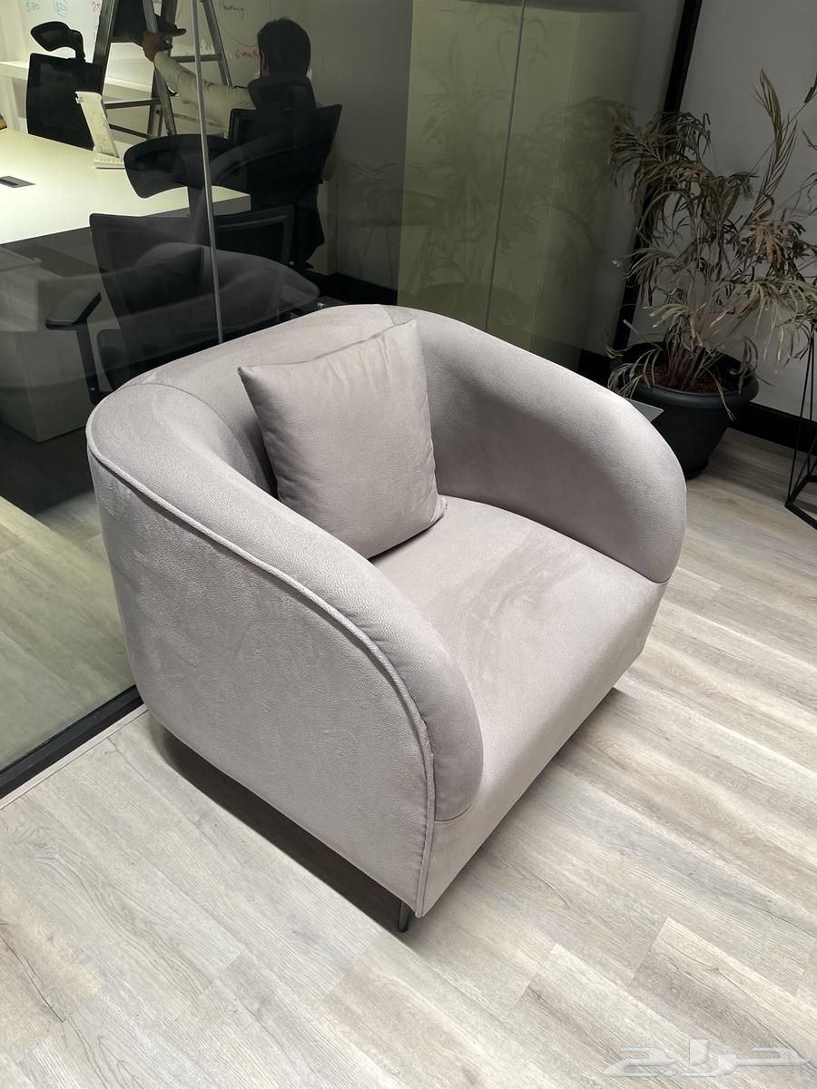 Sofas and tables for sale63700550598018114