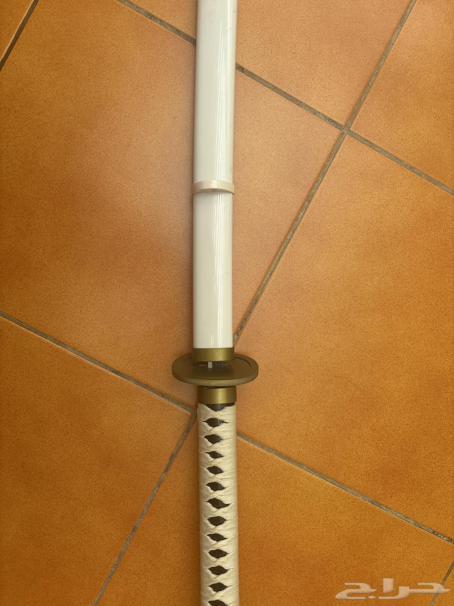 Zoro's Three Swords63701698358915112
