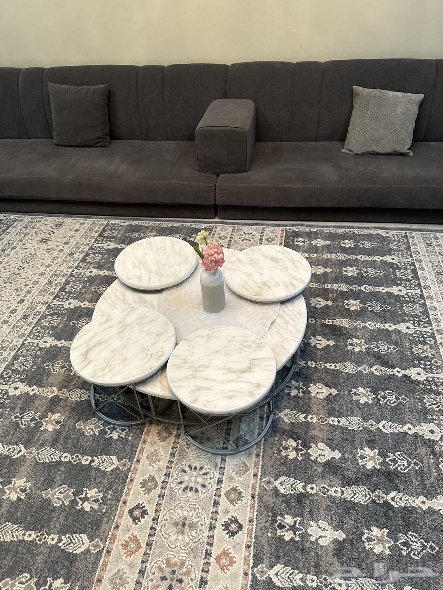 Majlis with tables63701511546242111