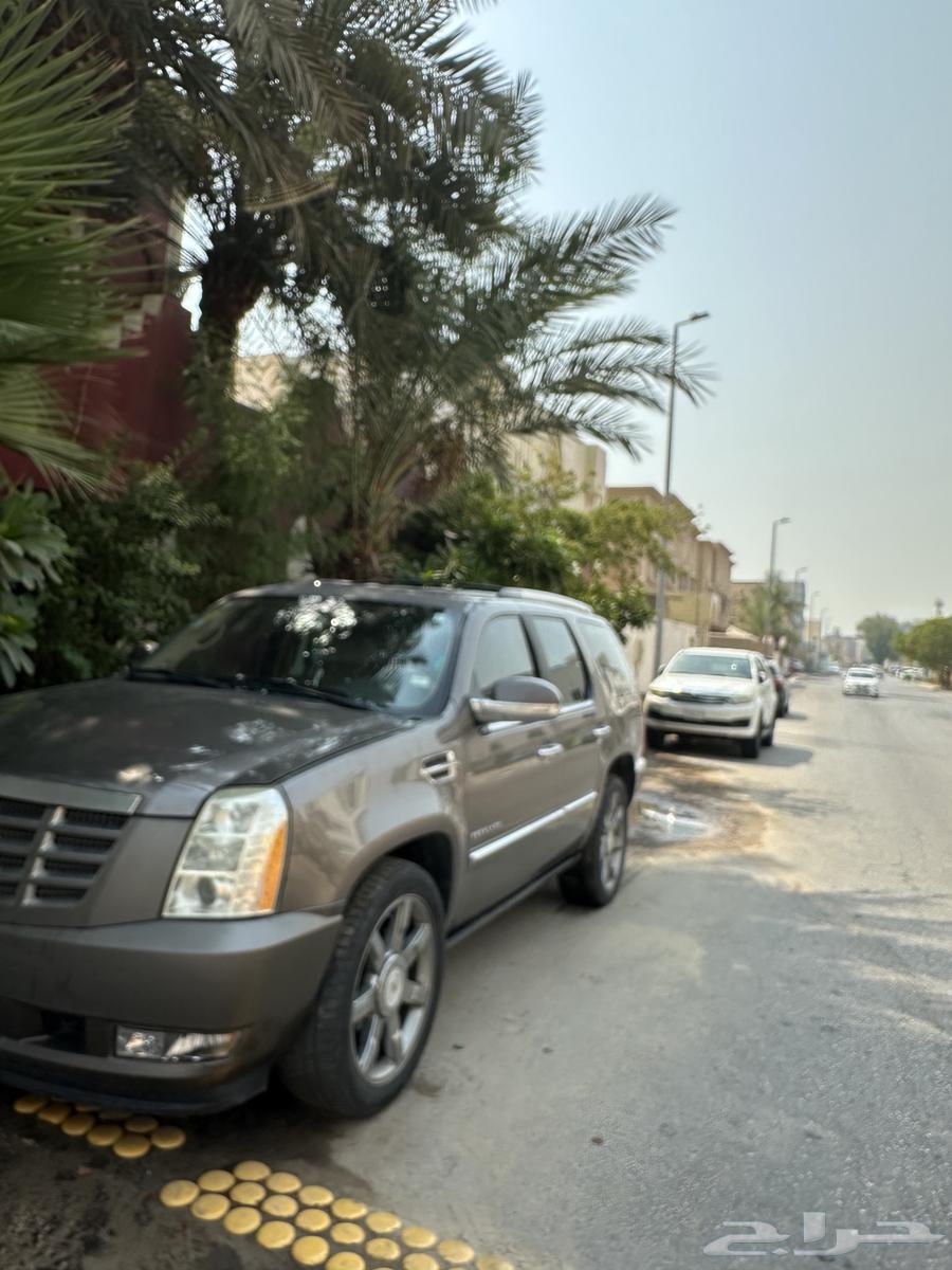 كاديلاك إسكاليد63655055696129111