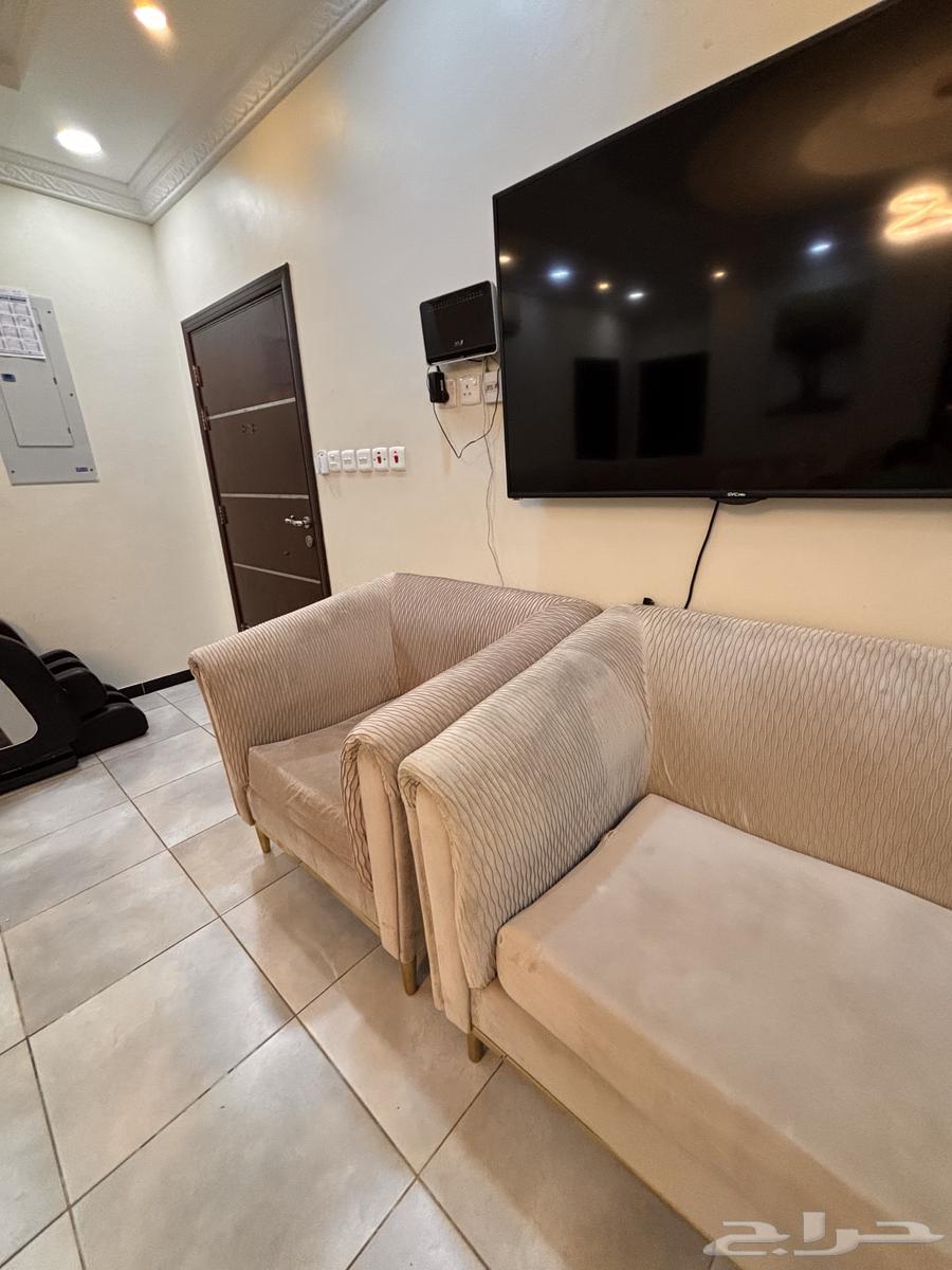 كنب للبيع63703767410946112