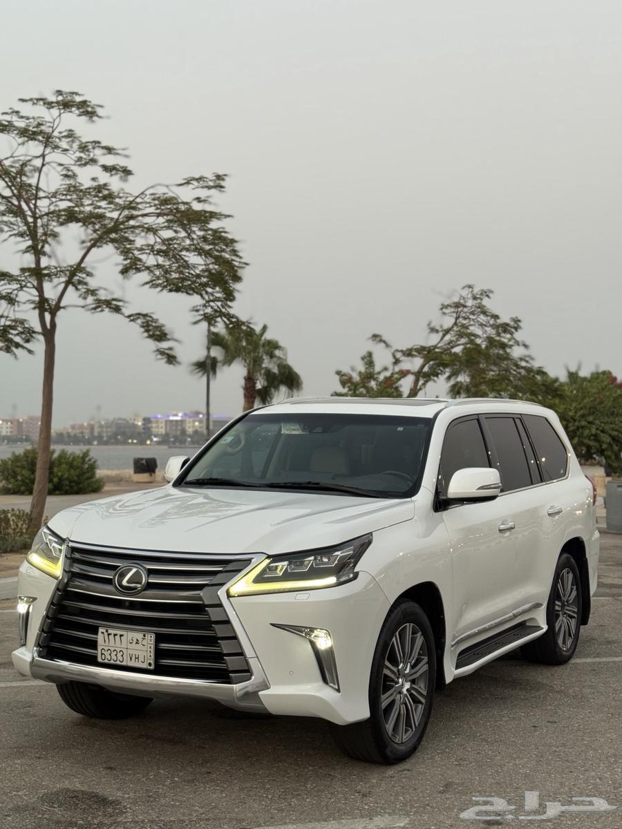 (تم الببع تم البيع)جيب لكزس LX.570 2016سعودي قمه بنضافهDD63777778231809110