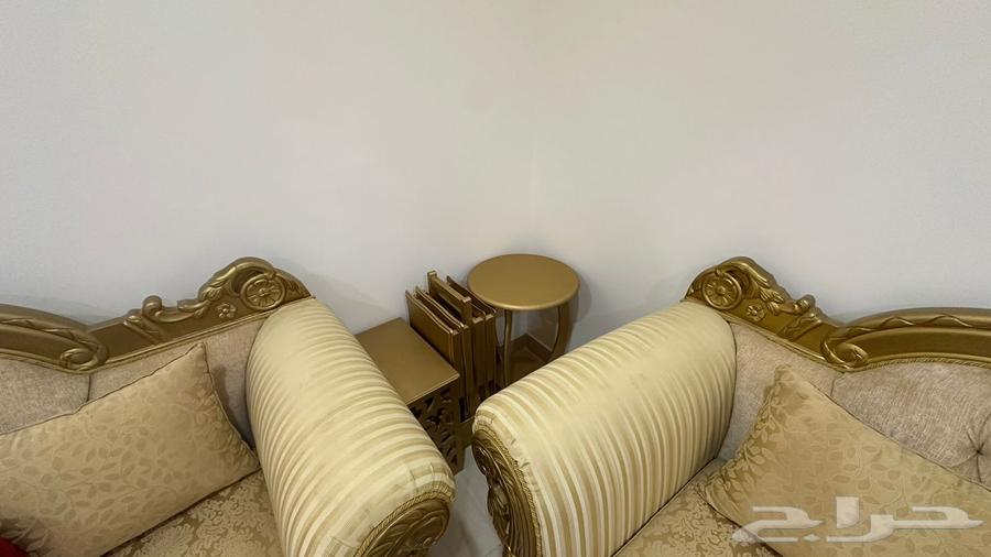 كنبات مجلس نضيفه للبيع63702060344963111