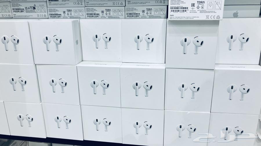 AirPods 4th Generation Parts (Right, Left, Case)63700179638786110