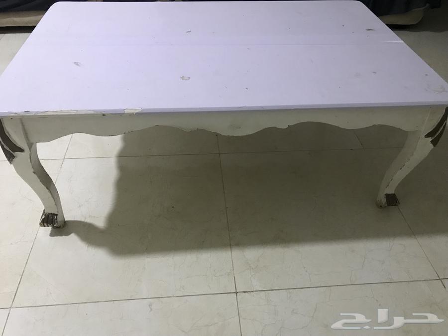 طاولة خشب كبير السعر 60 قابل للتفاوض63703502159235112