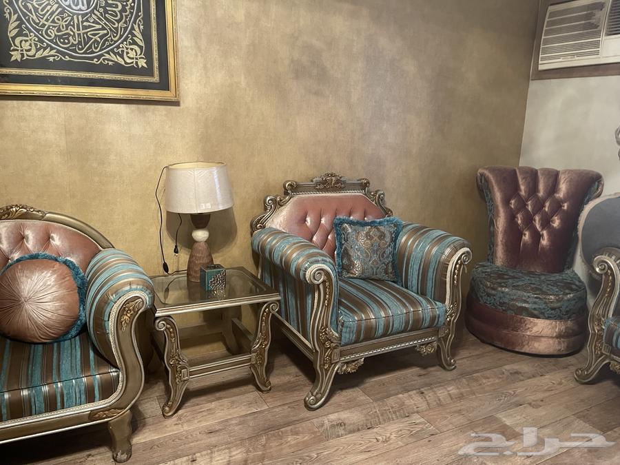 كنب من 7قطع للبيع63702246292482111