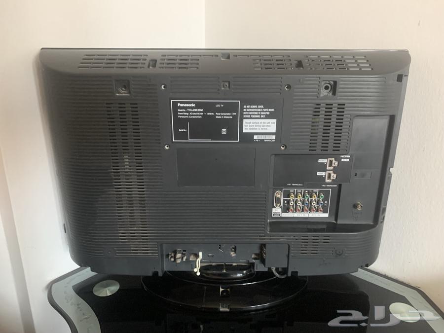 Panasonic TV, clean and new but without remote63699636613378111