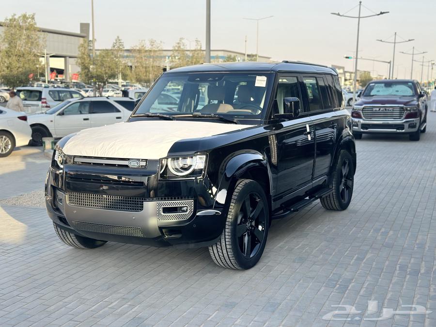 لاند روفرديفندر الموديل2025 سعودي ضمان وصيانة مجاني63774865627651110