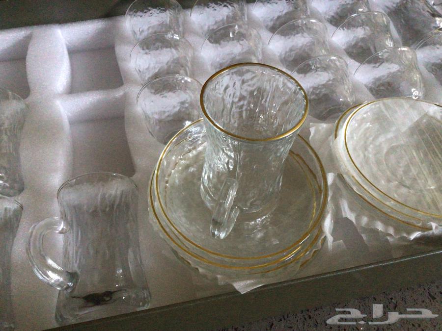 للبيع طقم زجاج جديد من 12فنجان قهوة عربي و10كاسات شاي63703859481987112