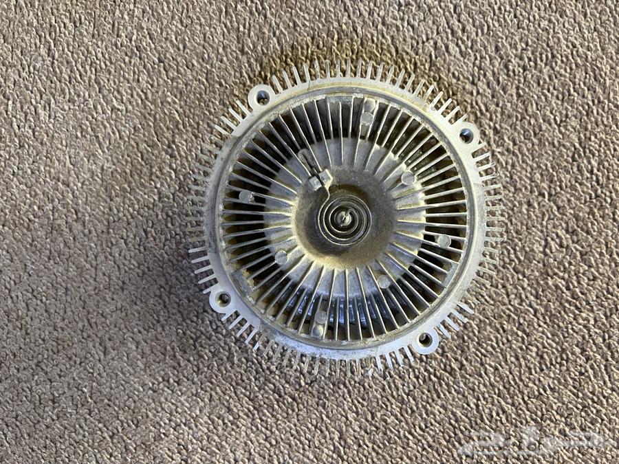 For sale, a 2015 Ddsan radiator fan, seems to be original, red color63763439802627114