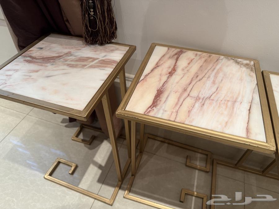 Golden table63702152072707111