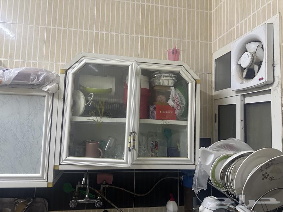 عفش شقة للبيع في حي الضباط الرياض63703502197762110