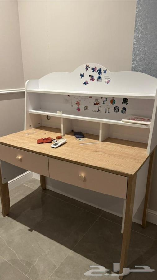 Semi-new library, only one year old - from Home Center63700550404610110