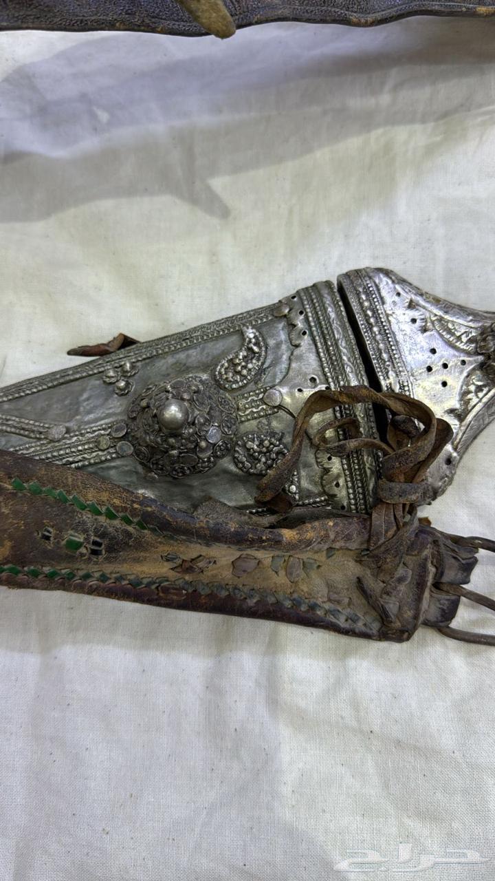 Nawader Al-Jenabi silver lock, source is very old work63699633213314111