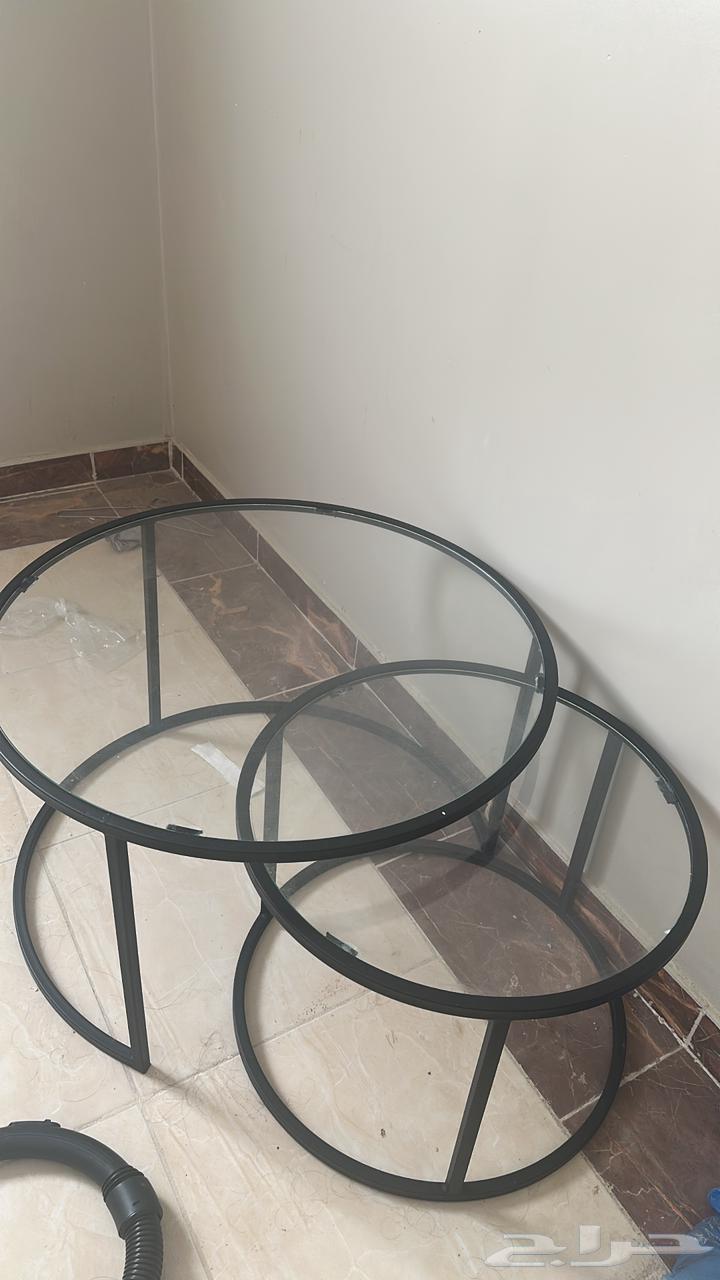 Table for sale for 70 riyals, you can pick it up, I can't deliver63703149527809110