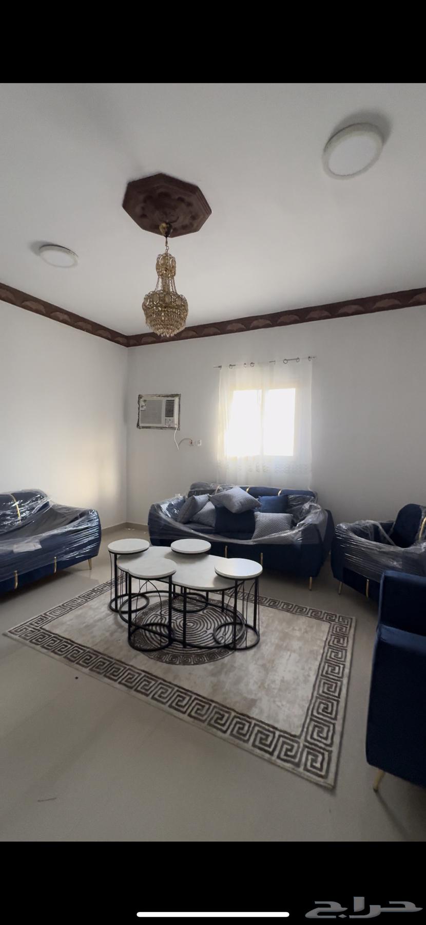 Sofa with table and its accessories with bedding63705947635329110
