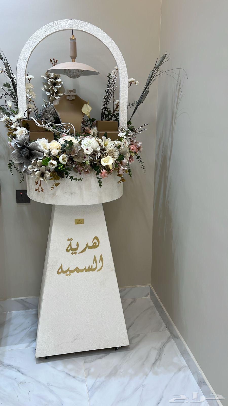 طاولة استقبال مناسبات عقد قران ملكة خطبه تخرج63702696331395110